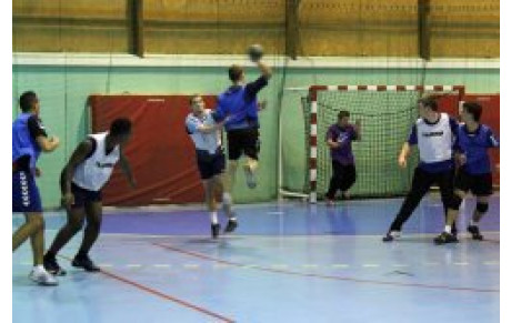 Premier match de Championnat pour les plus de 16 M
